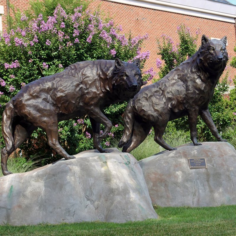 bronze wolf garden statue for sale (1)