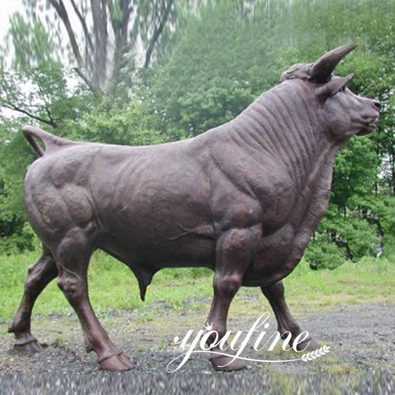 Life Size Fighting Bull Sculpture Farmhouse Decor for Sale 