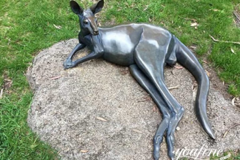 Life-size Fine Casting Bronze Kangaroo Sculpture from Factory Supply BOKK-992